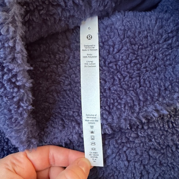 LULULEMON • Warmth Restore Long Pullover in Night Sea - Picture 12 of 15